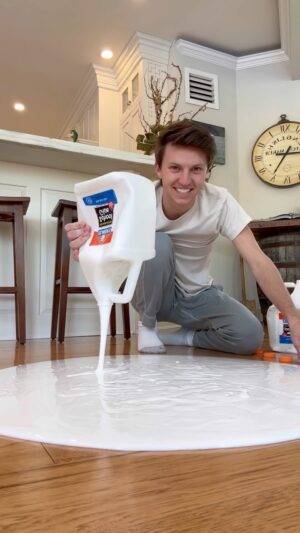 Parker Pannell Instagram - Making 3 gallons of slime 😳 
#asmr #tutorial #slime