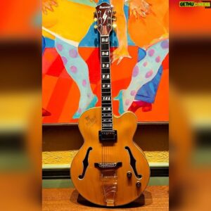 Pat Metheny Instagram - ​This Autographed Pat Metheny Signature PM2-AA Ibanez Guitar Is Up For Auction To Help #SaveLiveMusic​​

[Link In Bio]

@NITO_Live is hosting its first fundraising initiative, a Guitar and Stringed Instrument Auction hosted by @Charitybuzz, concluding Dec 14th. The National Independent Talent Organization remains hard at work advocating in Congress to pass further pandemic relief that includes the entire independent live music community, and help ensure the survival of the small businesses that work together to bring your favorite artists to your favorite venues. To learn more about how you can help #SaveLiveMusic, visit https://nitolive.org