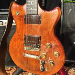 Pat Metheny Instagram - Our new #rigrundown features the amazing @patmetheny and his smorgasbord of gear that traveled with him during his solo Dream Box tour. Here’s a taste of the instruments that helped bring his beautiful compositions to life at the @theryman back in October. Full episode is linked in bio!

•
•
•

#guitar #guitars #guitarist #guitarplayer #patmetheny #dreambox #right #guitarrig #guitargear #gear #jazz #jazzguitar