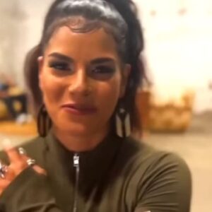 Pat Stay Instagram - What do yall think? Me & @myverse next compliment battle?

We were gonna do a real one but she's too nice of a person for me to diss hah. Compliment batrles are more fun anyway. Everyone on earth likes to laugh.
