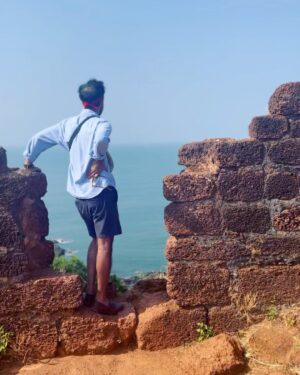 Paton Ashbrook Instagram - I’ll be reflecting on this trip for a long time. ♥️ I’m grateful to get to share some of the highlights with ya’ll. 🙏🏻 
1. Arriving in Chennai for the first time
2. Swinging in Goa
3. Best veggie burger ever in Chennai
4. Henna in Kerala
5. Sightseeing in Mahabalipuram 
6. View of Delhi from our hotel
7. Cliff side in South Goa
8. Street side in North Goa
9. At The Shore Temple of Mahabalipuram
10. First auto rickshaw ride with family in Chennai

#travelogue #indiatravelgram #familytrip #goabeach #chennai #mamallapuram #delhi #kerala #henna #mendhidesign #mahabalipuram