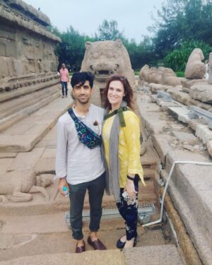 Paton Ashbrook Instagram - I’ll be reflecting on this trip for a long time. ♥️ I’m grateful to get to share some of the highlights with ya’ll. 🙏🏻 
1. Arriving in Chennai for the first time
2. Swinging in Goa
3. Best veggie burger ever in Chennai
4. Henna in Kerala
5. Sightseeing in Mahabalipuram 
6. View of Delhi from our hotel
7. Cliff side in South Goa
8. Street side in North Goa
9. At The Shore Temple of Mahabalipuram
10. First auto rickshaw ride with family in Chennai

#travelogue #indiatravelgram #familytrip #goabeach #chennai #mamallapuram #delhi #kerala #henna #mendhidesign #mahabalipuram