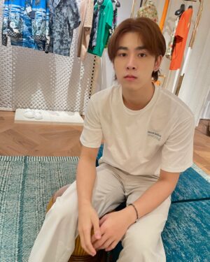 Patpasit Na Songkhla Instagram - เดินทางงง เดย์