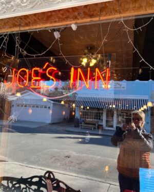 Patricia Cornwell Instagram - Visiting Richmond, VA…#Scarpetta