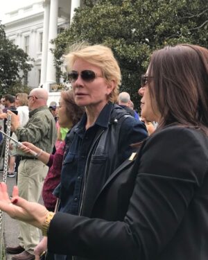 Patricia Cornwell Instagram - Getting a few tips from the @secretservice 
#Scarpetta
