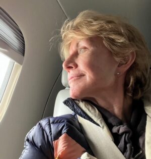 Patricia Cornwell Instagram - Back to Boston after great research in Virginia and Washington DC 💕✍🏼