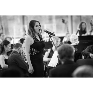 Patricia Janečková Instagram - #concert #pardubice #aerport #philharmonic #filmmusik #morricone #thegoodthebadandtheugly #lordoftherings #june #soprano #singer