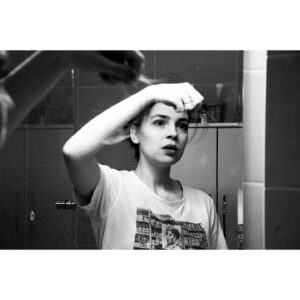 Patricia Janečková Instagram - February 26, 2022 - exactly one year ago I shaved my head. It was the hardest moment for me. 
I wasn't alone thanks to my boyfriend  @vlastimil_burda and my fridnd @marie_puckova 
They both made a huge gesture and shaved their heads too. I am very grateful to both of them! Marie documented the whole thing to remember. Here are some of the pictures that always bring tears to my eyes whenever I look at them.

📸 @marie.co.foti 

#cancer #breastcancer #cancerfree #oneyearago #powerful #thanks #staystrong