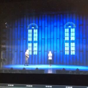 Patricia Meeden Instagram - Ok... you might have seen my laugh attack from Sister Act in 2011....but this beats everything🤣 I will never understand how the audience can think that we don’t hear them. This Dude in the first row picked the most quiet and serious scene to blow his nose like an elephant.... WE LOST IT within seconds! 🙈😳🤧🐘 So if u really listen u can hear the nose-blower in the Video after Frank aka @joweil_official says „Ich habe einen Fehler gemacht“ ... we tried to keep it together for a bit, but we didn’t stand a chance🤣🤣🤣 I even told him off by saying “I’m sorry, but you blew your nose so loudly”😅 #bloopers #rachelmarron #frankfarmer #breakupscene #supposedtobeserious #bodyguardmusical #allergyseason #weCANhearyoupeople !!!🤦🏽‍♀️😆