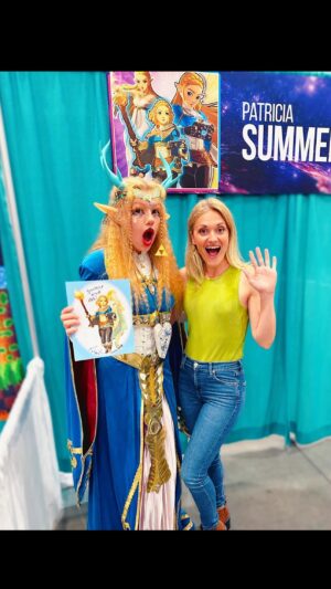 Patricia Summersett Instagram - What a blessing to meet @summersett_ Legendary 💙💚💛
@galaxyconraleigh was one of my favorite cons! Thank you North Carolina! 🧚🏻‍♀️✨
🔜 INDY POP CON
