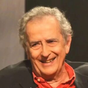 Patrícia Vasconcelos Instagram - Parabéns a este grande senhor meu pai. 84 hoje!! 
Keep on..inspirando nos sempre com gargalhadas