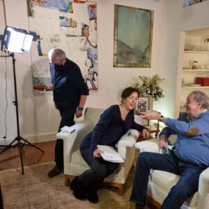 Patrícia Vasconcelos Instagram - Decidi entrevistar o meu querido pai para falarmos sobre o seu 1ro filme PERDIDO POR CEM filmado em 1971.
Tantas perguntas que me pareceram pertinentes e que achei importantes ficarem registadas.
Um filme incrível onde entro com 5 anos, filha da incrível Ana Maria Lucas
O dvd foi lançado agora pela Academia Portuguesa de Cinema 
Espero em  breve partilhar na integra.