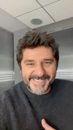 Patrick Fiori Instagram - Le chant est libre 👀
Qu’en pensez vous ?
