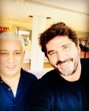 Patrick Fiori Instagram - Avant que l’année se termine, on parle déjà de nouveaux projets avec un super producteur de spectacles et ami de toujours, Rabah Houia …