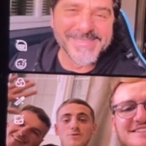Patrick Fiori Instagram - À l’occasion de la sortie de mon nouveau single « Le chant est libre », j’ai décidé de surprendre @lucas_studioyt, @maxallix13 et «@_brieux_ !
RDV à 00h sur toutes les plateformes 🎤
