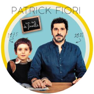 Patrick Fiori Instagram - Je suis heureux de vous annoncer la sortie d’une réédition de l'album "Un air de famillle" le 10 septembre prochain comprenant un CD avec 3 titres inédits et le DVD du concert Basique dans son intégralité.
Vous pouvez la précommander dès maintenant (lien en bio)