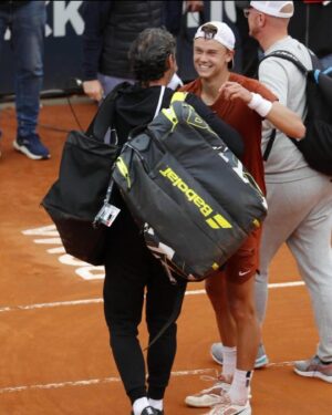 Patrick Mouratoglou Instagram - I am excited to start a new collaboration with Holger Rune. 
We have known each other since he was 13 years old and I always believed in his potential. 
He has high goals and so do I for him. 
It is the start of a new adventure.
See you guys in Acapulco, Indian Wells and Miami. #tennis #tennislove #tenniscoach