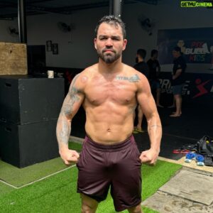 Patricky Freire Instagram - Ainda tem mais um mês e meio até a luta e já me sinto pronto ‼️