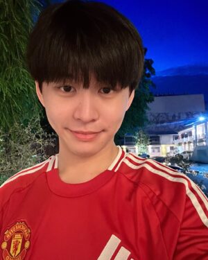 Patsapon Jansuppakitkun Instagram - เด็กเห่อ😛