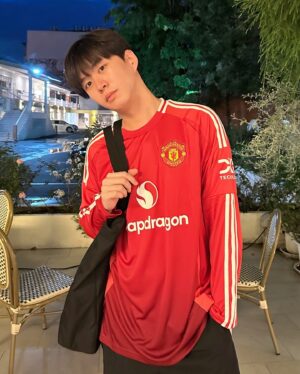Patsapon Jansuppakitkun Instagram - เด็กเห่อ😛