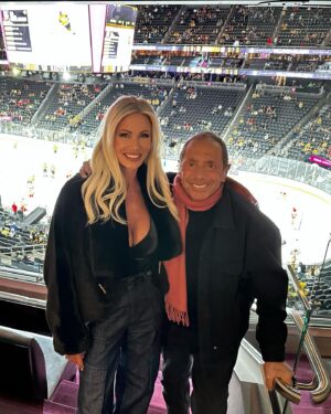 Paul Anka Instagram - With my beautiful girlfriend Michele at the @vegasgoldenknights game last night!! I had the honor to crank the siren before the game!