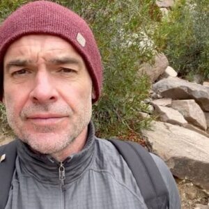 Paul Blackthorne Instagram - Happy New Year one & all! 
Let’s make it a good one… X