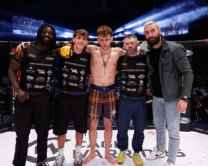 Paul Craig Instagram - Surround yourself with like minded people #cagewarriorsglasgow #higherlevel #bearjew #clancyjr @kunlelawal_ @stephen_.hl @higher_level_mma @cagewarriors