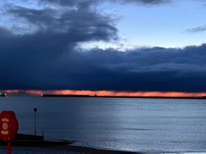 Paul Hollywood Instagram - Incredible sky from Dover this morning …