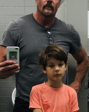 Paul Johansson Instagram - Bathroom selfies. #dadlife
