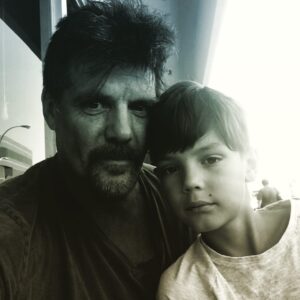 Paul Johansson Instagram - My summer ☀️ . My winter ❄️ My spring 🌳 My fall. 🍂 🍁