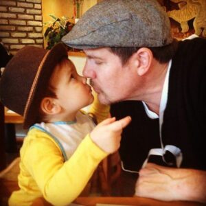 Paul Johansson Instagram - Kiss someone you love.