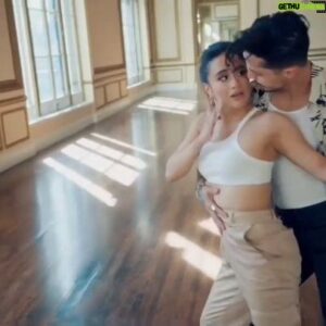 Paul Karmiryan Instagram - I know the song is called 'No Good'.. but just for this Music Video I want to change it to "So good'.. because these two killed it and managed to bring my choreography to life in just a 5 hour rehearsal @allybrooke @333david . Congrats to the entire team for making magic on this one 🙌🏼✨
Director: @garciasworld
Team: @willbtouring @chuckychavez
.
.
Appreciate all the help to these two: @itsbrittcherry and @jjrabone you guys are literally the best🙏🏼🙏🏼
.
.
Instagram keeps blocking my video so just go watch the whole thing on YouTube 👍🏼