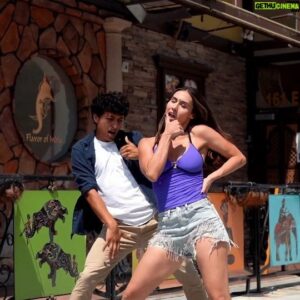 Paul Karmiryan Instagram - Jalebi Baby with @laurengottlieb 🔥

She just wanted me for my Jalebi 🙄🍯 lol 

🎶: @tesherrrr @jasonderulo
 🎥: @seabass.studios 

*Many Jalebi were eaten in the making of this film*