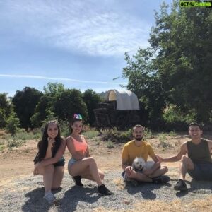 Paul Karmiryan Instagram - Wouldn't have survived 2020 without these four.. and those special memories that you never see forming until you look back. Love you guys deeply 
.
.
Happy New Year to every single person who sees this🙏🏼 Was thinking of something inspirational to say but I feel like everyone found enough inspiration in this 💩 year to last them for the next decade. Roaring 20's here we come 😜💥🍾🥂
