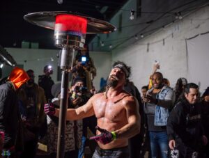 Paul Lloyd Jr. Instagram - Caption this…. I’ll go first. 
Dancing with the hot lamp. 
#lasvegas #arcadeMania #voodoo #brewery #artsDistrict
