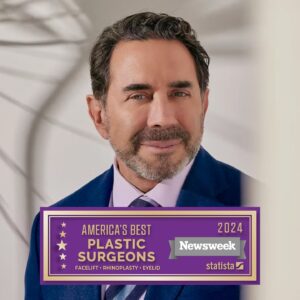 Paul Nassif Instagram - I’m so humbled and grateful to be named one of America’s best facelift, rhinoplasty and eyelid plastic surgeons in back to back years! 💜

@newsweek @nassifmedical @nassifmedspauk @skincarebydrnassif #newsweek #plasticsurgeon #facelift #rhinoplasty #eyelid #blepharoplasty #faceliftexpert #rhinoplastyexpert #eyelidexpert #specialist #bestplasticsurgeon #americasbestplasticsurgeons2024