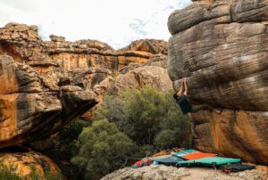 Paul Robinson Instagram - Patience, 8A a sick one that I feel like rarely gets done and is right next to the classic “Distance,” at the Coop. The classic rocklands rounded horizontal rails 🤤 so damn dreamy! #bouldering photo: @lizzy.ellison