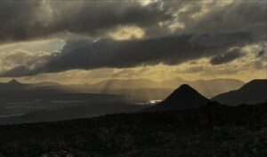 Paul Robinson Instagram - First 2 weeks in South Africa 🇿🇦 lots of ☀️ 🌧️ 🌊 🧗 can’t complain 🙃🙃