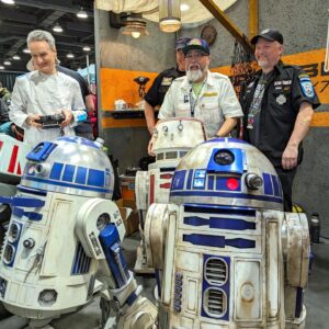 Paul Sun-Hyung Lee Instagram - Rebels, Jedi and Nightsisters alike, we all love a good droid 🤖 Are you more of an R2D2, BB-8, K2, or C-3P0 fan? 

#FANEXPOVancouver #FANEXPOVancouver2024 #FXV24 #Vancouver #YVR #VancouverEvents #YVREvents #Fandom #FANEXPOHQ
