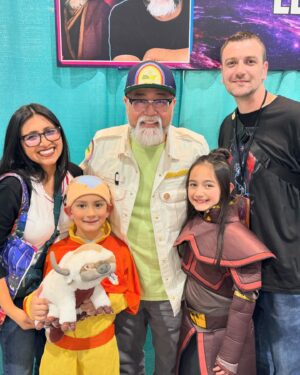 Paul Sun-Hyung Lee Instagram - Some highlights from Day 2 of @galaxyconrichmond ! I’m blown away by how many wonderful people I’ve gotten to meet and interact with. As always, it’s an honour and a pleasure to be on a panel with legends @bigeswallz @therealkateesackhoff and @thegiancarloesposito 

Huge shout out to everyone working behind the scenes at Galaxycon Richmond (Hi @tyler.doench )for taking great care of everyone and making sure everything is running smoothly!

To the @garrisontyranus @rlfreedombase thanks for dropping by and for the awesome swag. Y’all epitomize the concept of charity and generosity.

And to all the fabulous artisans and groups that have showered me with gifts, it’s greatly appreciated! 

Today’s the final day of the con! If you’re in the area, drop on by, say hi and let’s chat! Thank you Richmond! #okseeyou