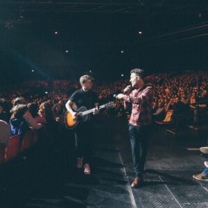 Paul Taylor Instagram - When I started my 1st bilingual show “Franglais” in January 2016, a lot of people said it wouldn’t work, but something inside of me believed it would, so I decided to give it a shot. I toured the show for 3 years and it went pretty well, so, in 2019, I decided to write a 2nd bilingual show “So British Ou Presque” and again toured for 3 years (with an interruption from a global pandemic). Somehow, the audiences were even bigger for this second show, so, at the end of 2022, I wrote my 3rd and final bilingual show “Bisoubye”. After a 12-month world tour in 20 countries, I ended the show last weekend at home in Paris in front of a sold-out crowd at the Zénith. As I’m writing this, I still don’t really understand how all of this happened, but thank you! 

Thank you to every person who bought a ticket to come and see me live over the past 8 years. Thank you @fannyjourdan and your team at @tcholeleproductions, past and present for believing in my vision. Thank you to all the comedians that opened my shows. Thank you to all my light and sound designers that toured with me and the hundreds of local technicians that assembled and disassembled my stages. Thank you to all the theatres, venues and local promoters that allowed me to perform. Thank you @adam.crosbie for quitting your job at Apple and agreeing to become my manager last year. Thank you Adeline for putting up with me for 15 years, for quitting your job in law to run our production company and for raising our daughter while I’m away. Finally, thank you Mum & Dad for making me who I am today.

It’s been an amazing bilingual chapter of my career. 

Now onto the next chapter!

📸: @laurag_photo