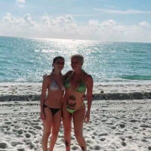 Paula Volpe Instagram - 