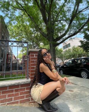 Paulina Singer Instagram - Post one to your story and make a meme plz ☺️ I'll be so happy 
Tag me so I can repost 

Byeeeee