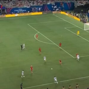 Paulo Andrade Instagram - Os dois primeiros gols da Copa América 2024. A Argentina venceu o Canadá por 2 a 0, com gols dos centroavantes. Narrei no @sportv!