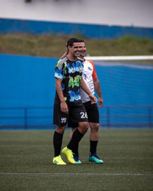 Paulo Andrade Instagram - Sábado maravilhoso de reencontro com amigos, de jogar futebol nos dois times que amo (sim, joguei pelo Sem Chance FC e MAGIPAC, duas seguidas sabe lá Deus como), e botar a conversa em ordem. 

Muito obrigado ao parceiro @guto_redaelli pela organização impecável de sempre. 

As fotos profissionais são do @ttkzsport.

Viva a amizade! Viva o futebol!