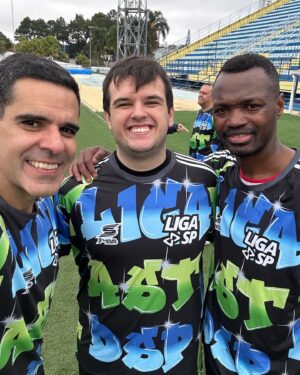 Paulo Andrade Instagram - Sábado maravilhoso de reencontro com amigos, de jogar futebol nos dois times que amo (sim, joguei pelo Sem Chance FC e MAGIPAC, duas seguidas sabe lá Deus como), e botar a conversa em ordem. 

Muito obrigado ao parceiro @guto_redaelli pela organização impecável de sempre. 

As fotos profissionais são do @ttkzsport.

Viva a amizade! Viva o futebol!