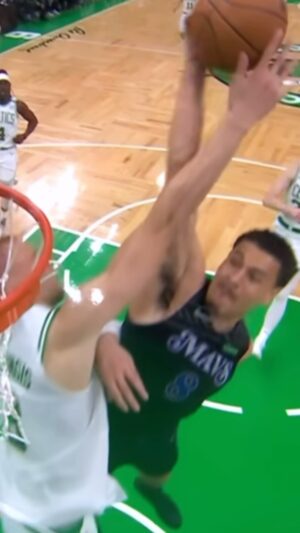 Paulo Antunes Instagram - Sobe o som! Celtics amassam Mavs no Jogo 1! #nba #nbabrasil