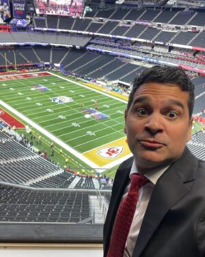 Paulo Antunes Instagram - E vamos para o 13o Super Bowl da carreira (in loco). Vai ser sensacional! #49ers #Chiefs #SuperBowlLVIII