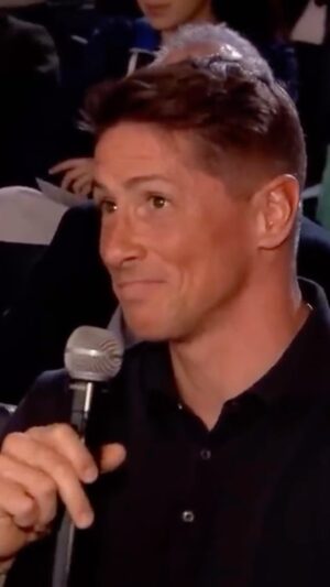 Paulo Futre Instagram - Mi Niño @fernandotorres me cuesta creer que hoy cumplas 39 años. El tiempo vuela pero tu legado sigue creciendo cada día. Estaré eternamente orgulloso de haber aportado mi granito de arena en tu camino a convertirte en la gran Leyenda que eres. Te quiero mucho mi Niño. Muchas felicidades. #FernandoTorres #AtleticoDeMadrid #AupaAtleti