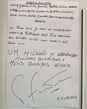 Paulo Futre Instagram - Buenas noticias amigos: ¡acabo de salir del hospital! Mil obrigados y mil gracias por vuestro apoyo.

Gratidão eterna com todos estes verdadeiros heróis da UTIC 👏👏👏